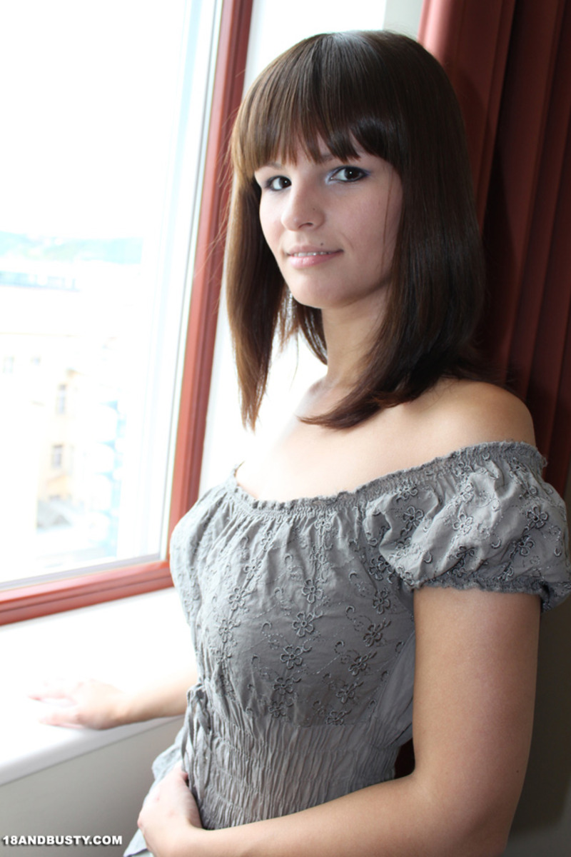 Naked cute natural busty teen-02