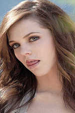 Sinfully Sweet Kiera Winters-00