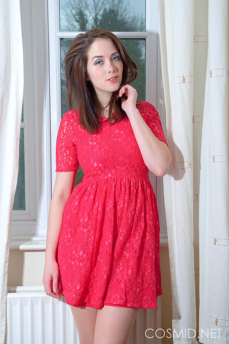 Busty Elizabeth James Takes Off Her Sexy Red Dress-00