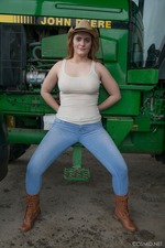 Busty Dallin Thorn-06