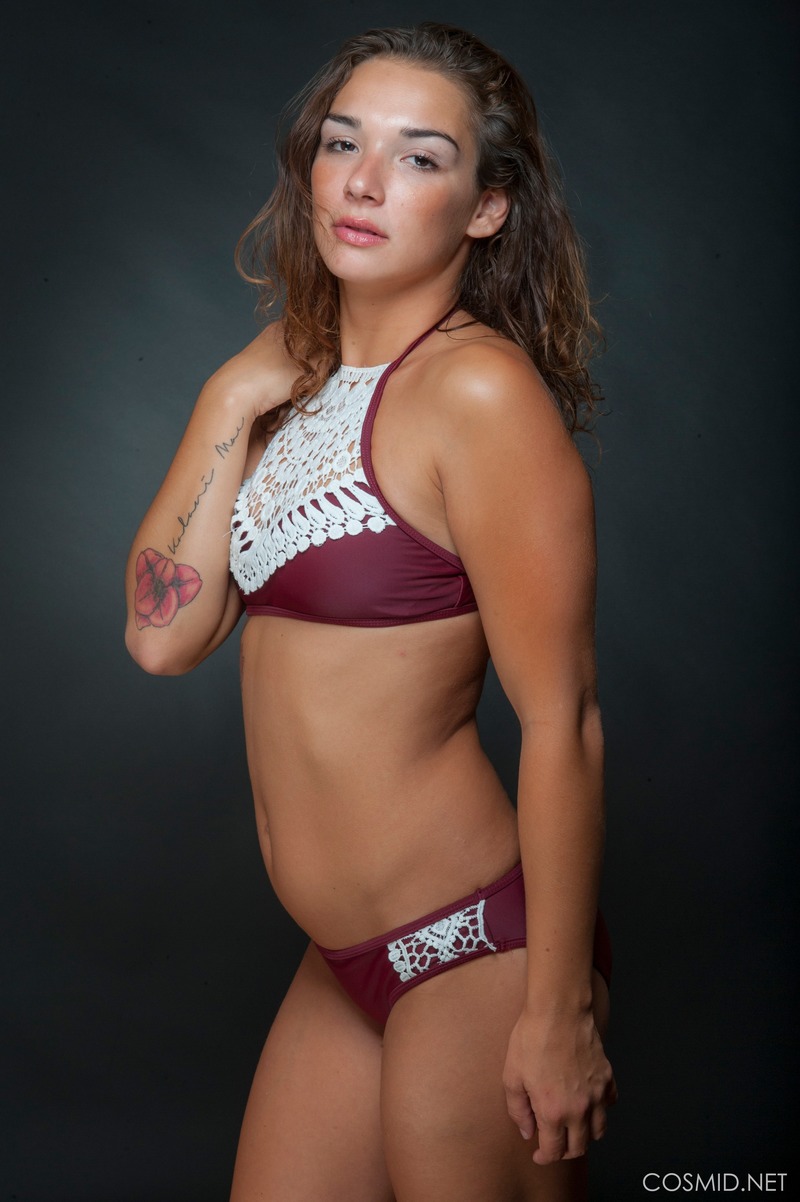 Naked Brunette Babe Jocelyn Joyce-03