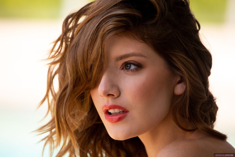 Lena Anderson Shows Her Hot Body-10