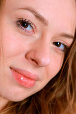 Adorable Redhead Regina Gets Naked-08