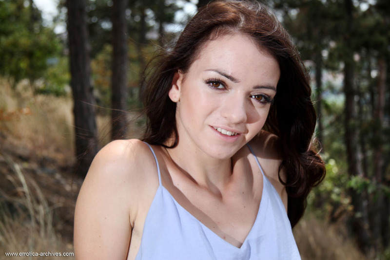 Victoria Posing Outdoors-14