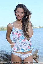 Sveta Shows Her Hot Body Outdoors-00