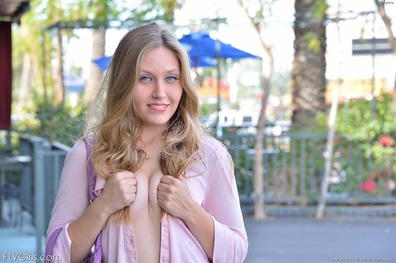 Brianna Gets Naked In Public-07