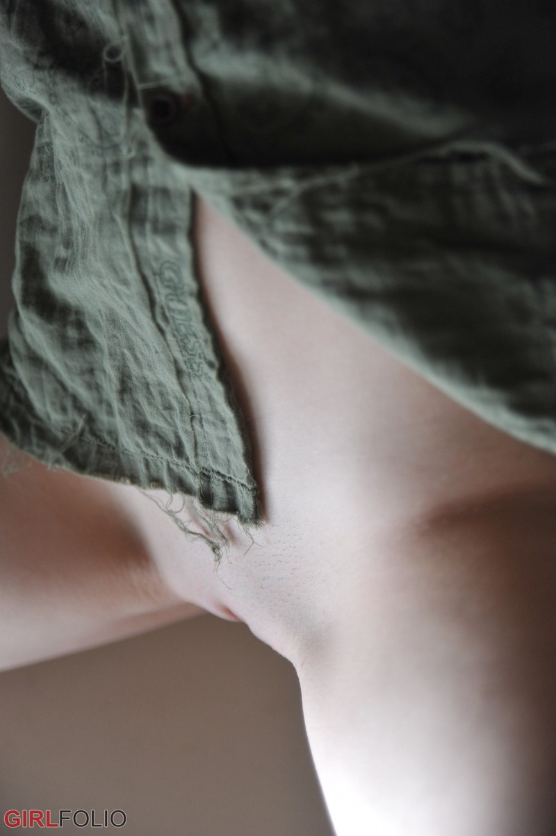 Rose Wears Only A Shirt-00