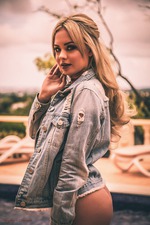 Sara Louise's Retro Styled Pics-03