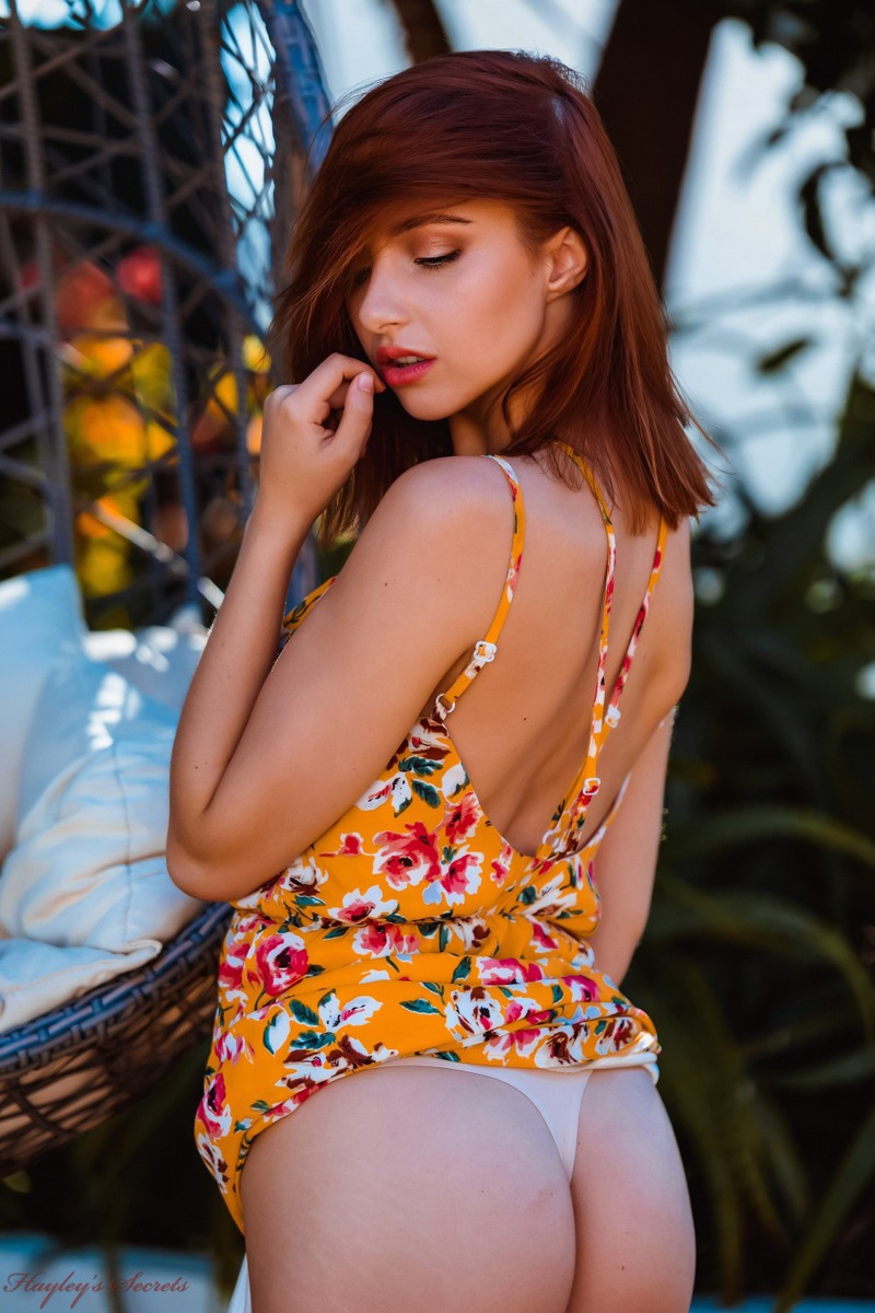Redhead Model Sophia Blake-01