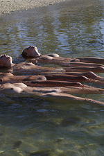 Naked sexy beach girls-06