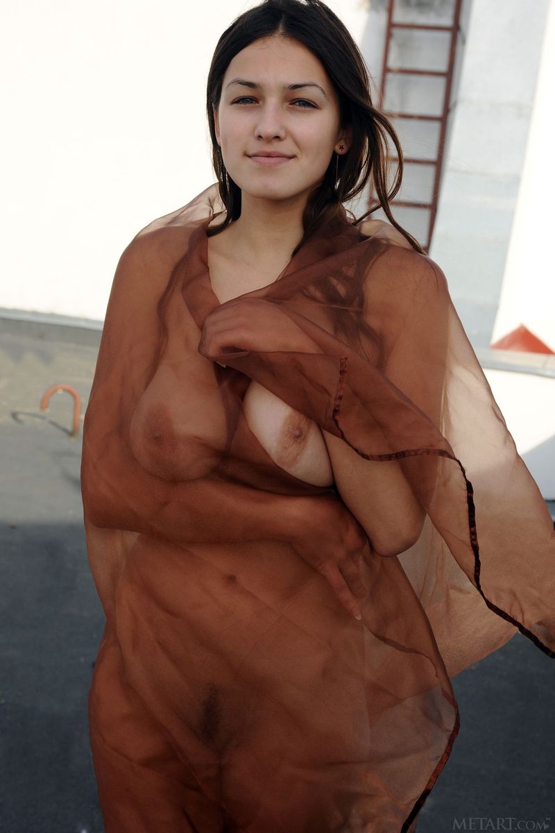 Busty Sofi Is Naked On The Rooftop-00