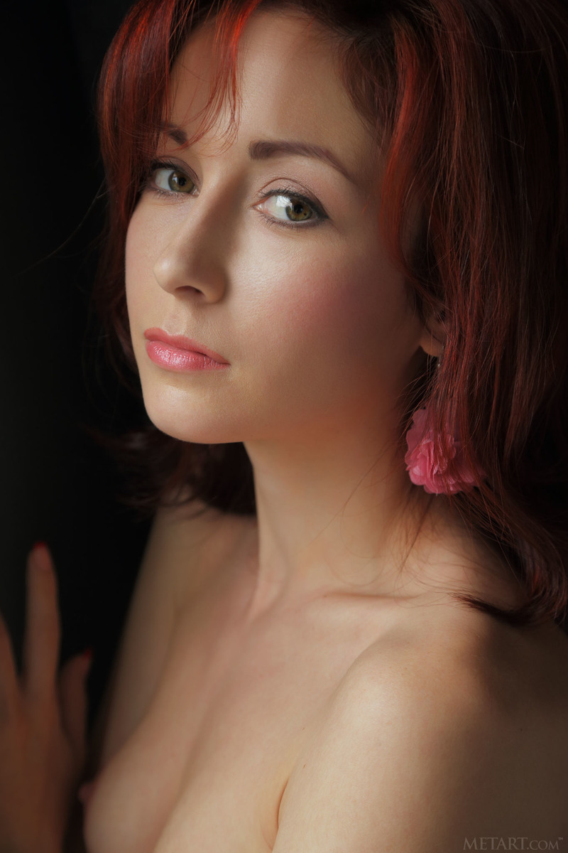 Cute Redhead Girl Night-05