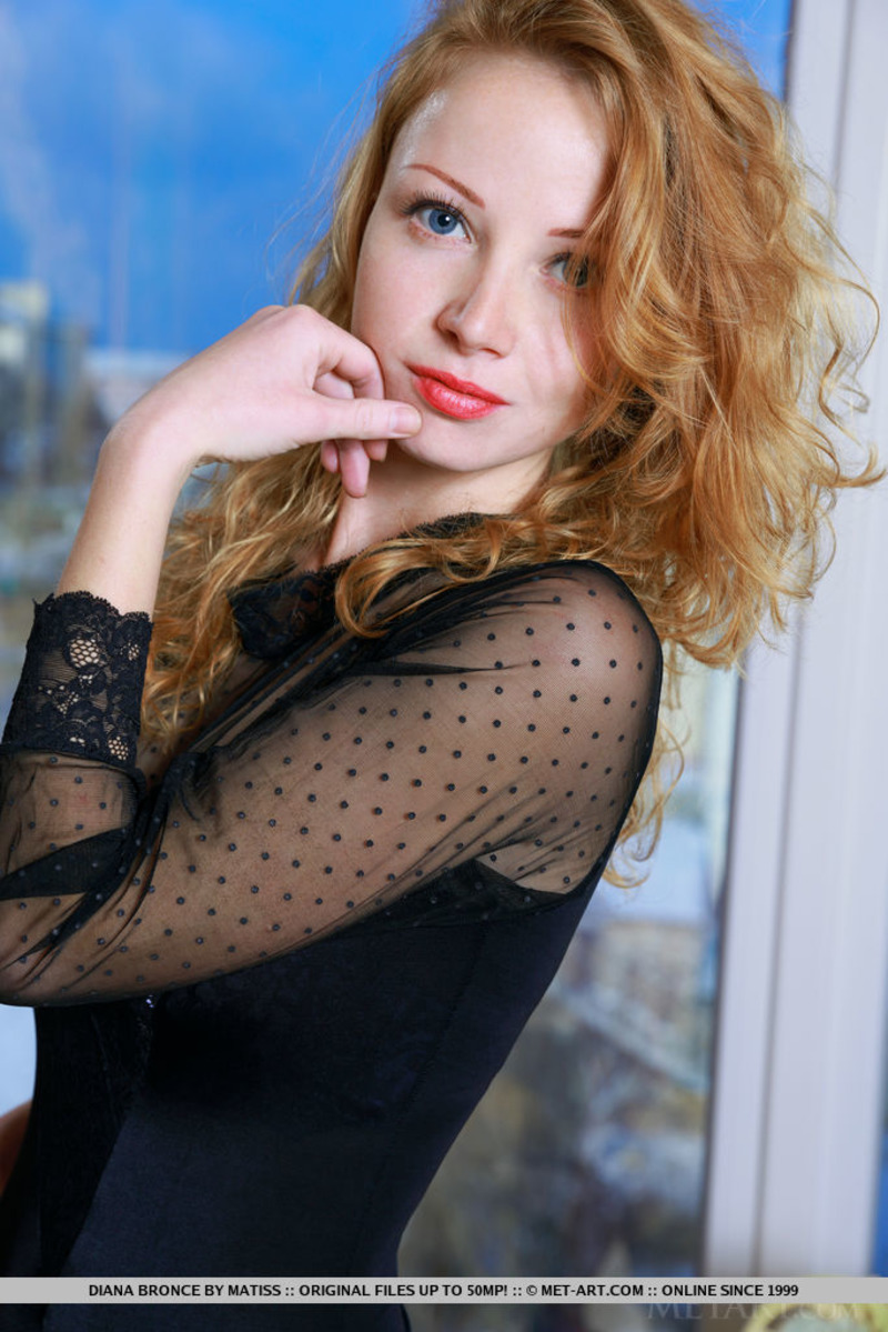 Busty Redhead Diana-04