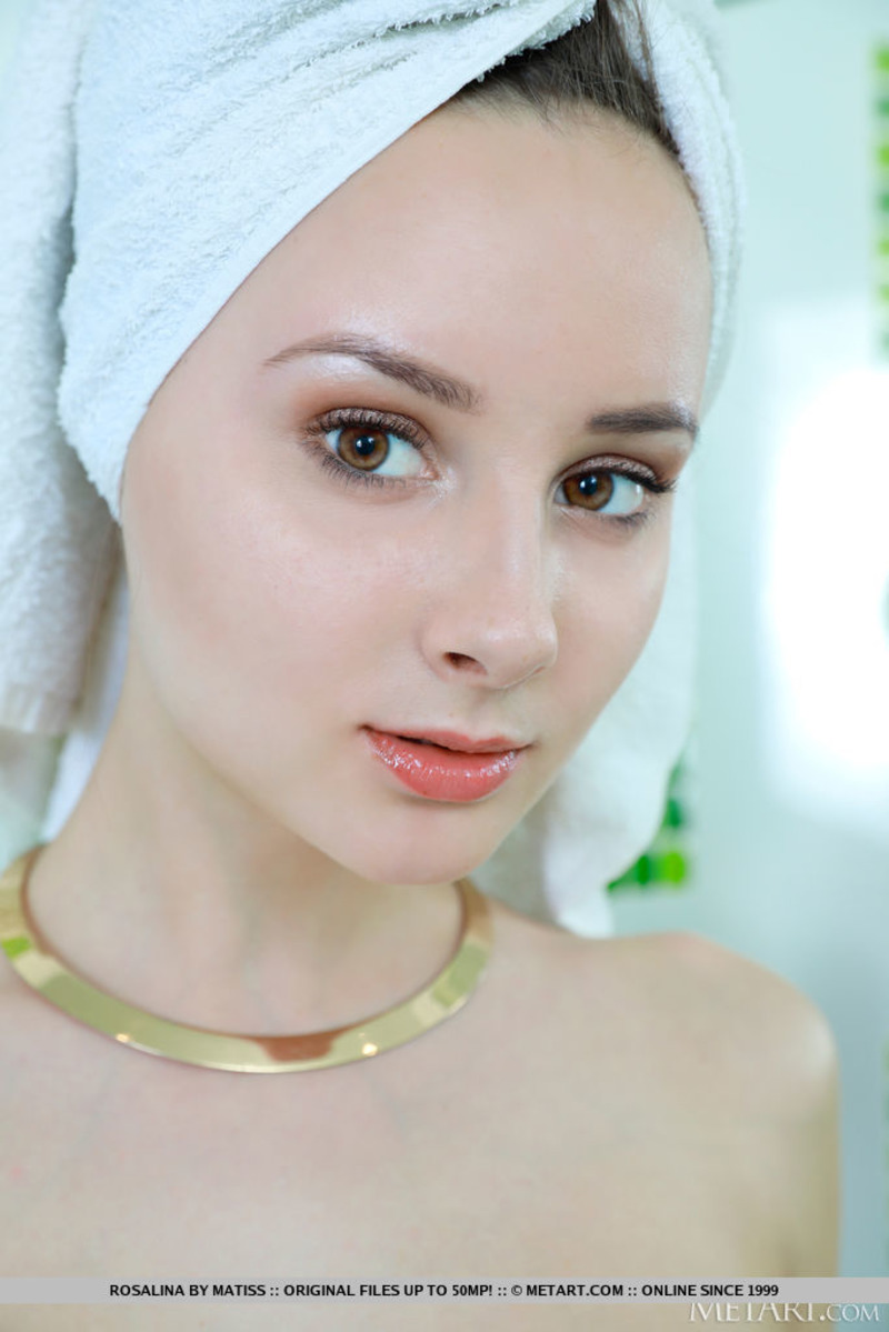 Rosalina Takes A Hot Bath-14