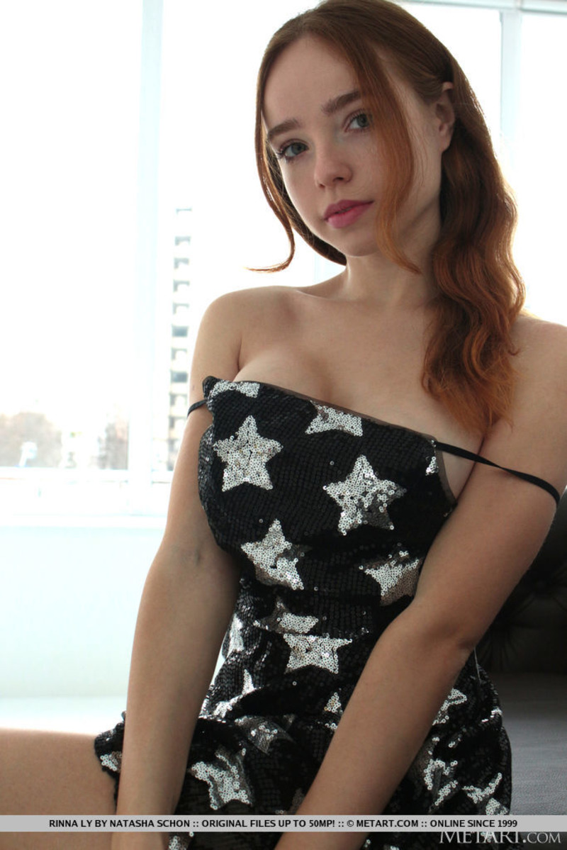 Busty Redhead Rinna Ly-04