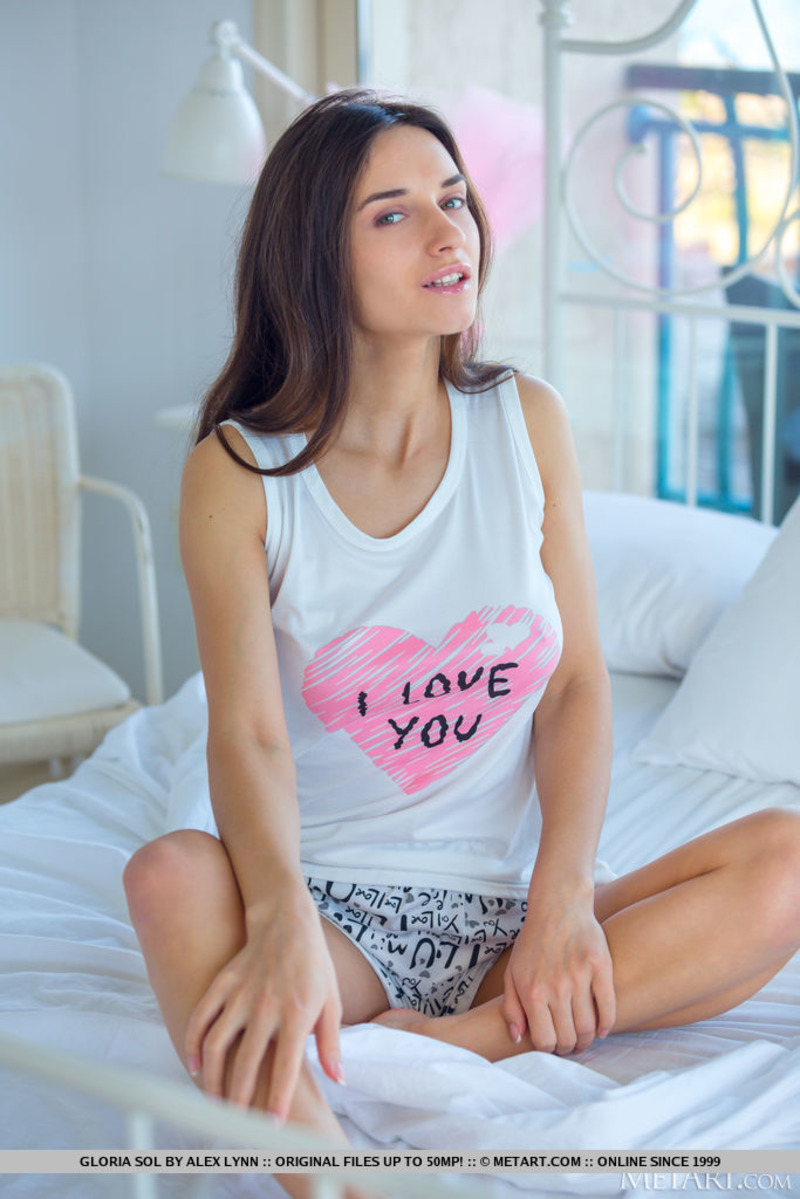 Busty Gloria Sol Posing For Us-14
