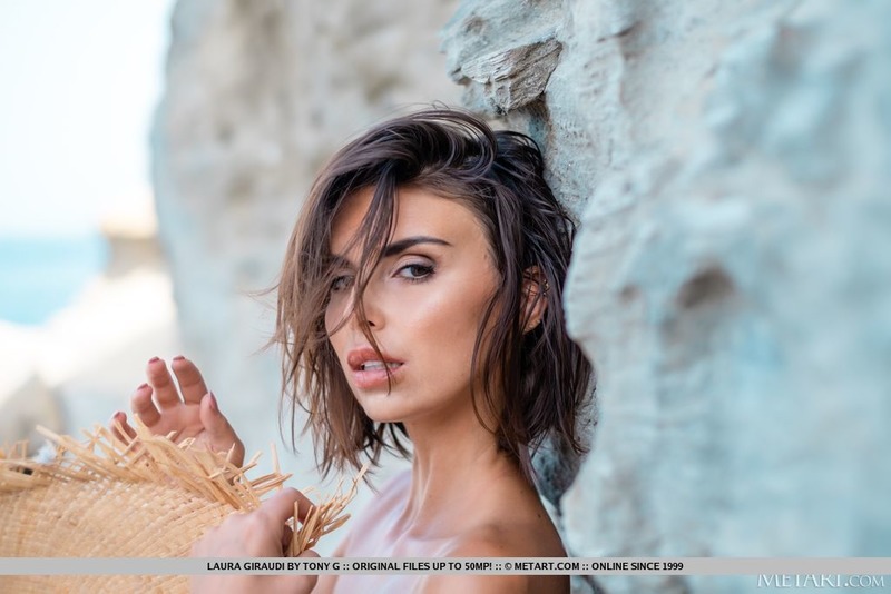 Laura Giraudi On Holiday-13