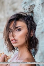 Laura Giraudi On Holiday-13