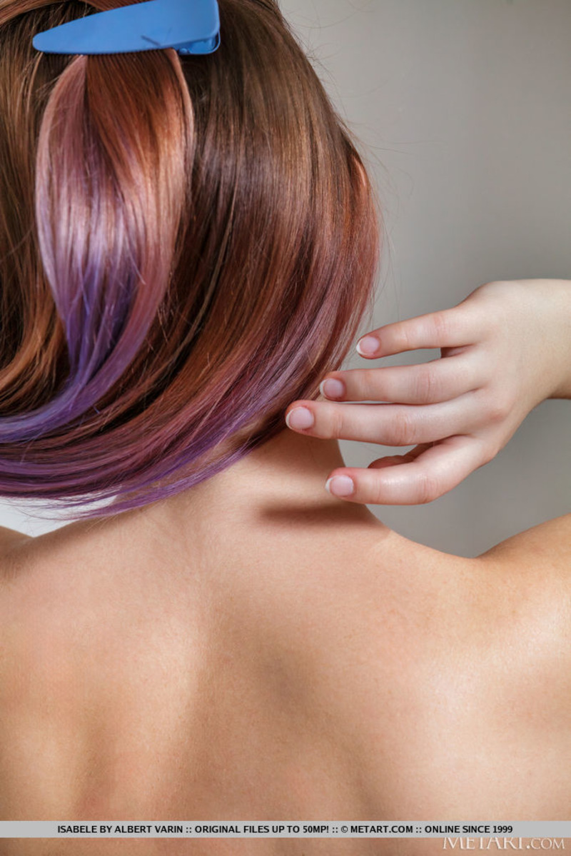 Isabele Shows Her Hot Tits-17