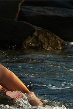 Naked blonde in Sea of Seduction-10