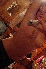 Nude babes with cameras-15