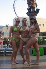 Hot bikini babes showing off at the beach-03