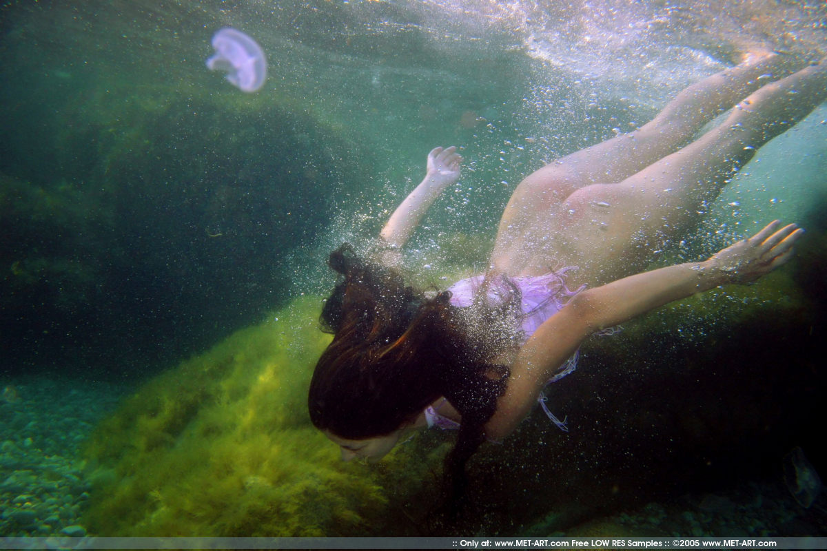 Under The Water-23