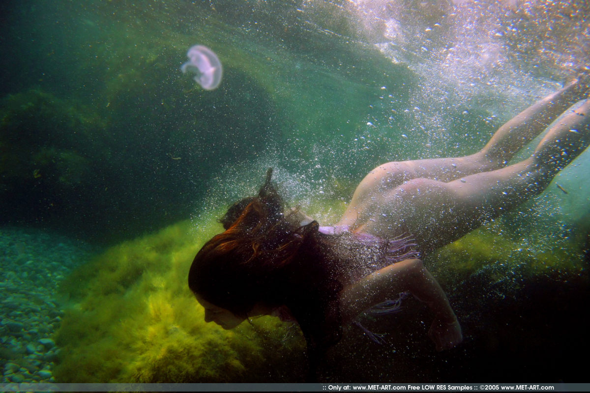 Under The Water-24