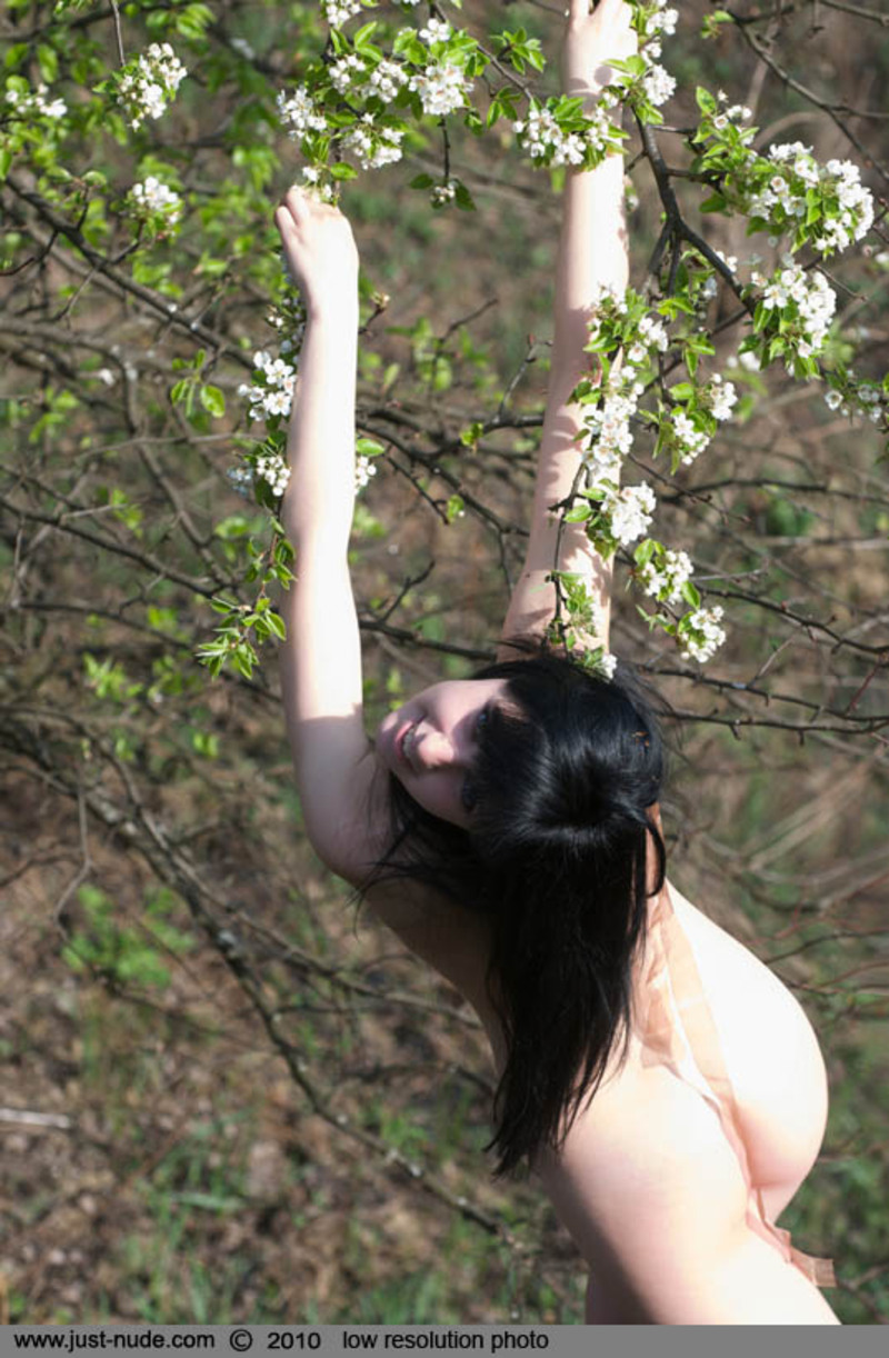 Natali playing naked in the forest-04