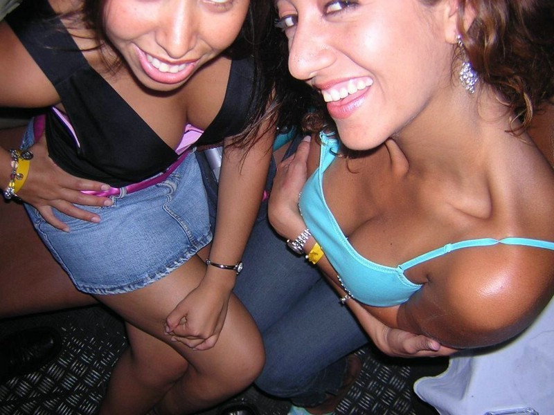 Real sexy amateurs showing off-05