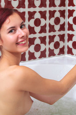 Cute Redhead Teen Pearl Takes A Hot Bath-05