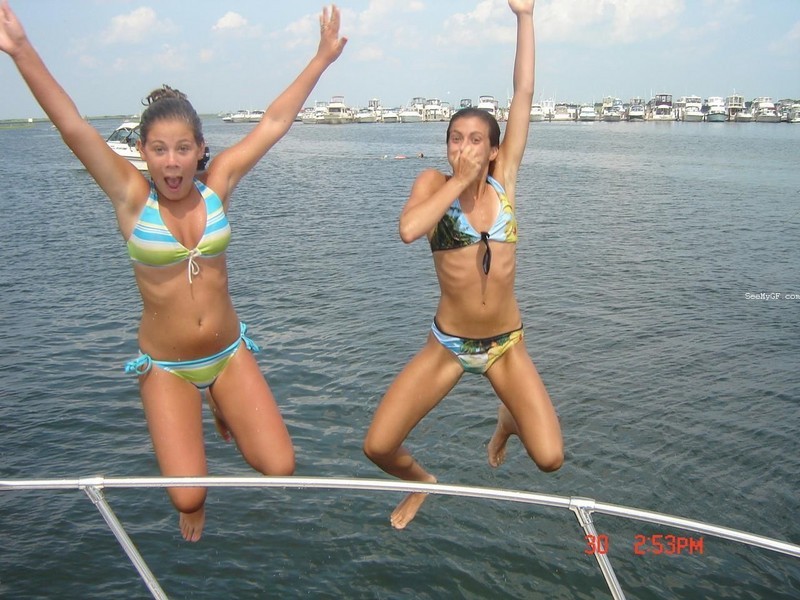 Naked amateur honeys-03