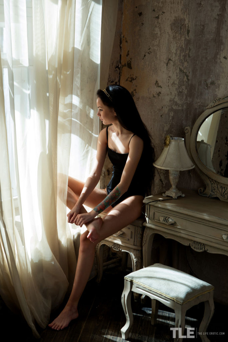 Josephine Gets Horny-10
