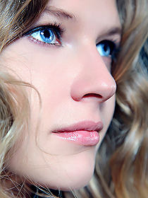 Sexy blue eyes