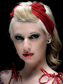 Smoking Hot Lynn Pops