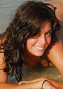 Dream babe in bikini