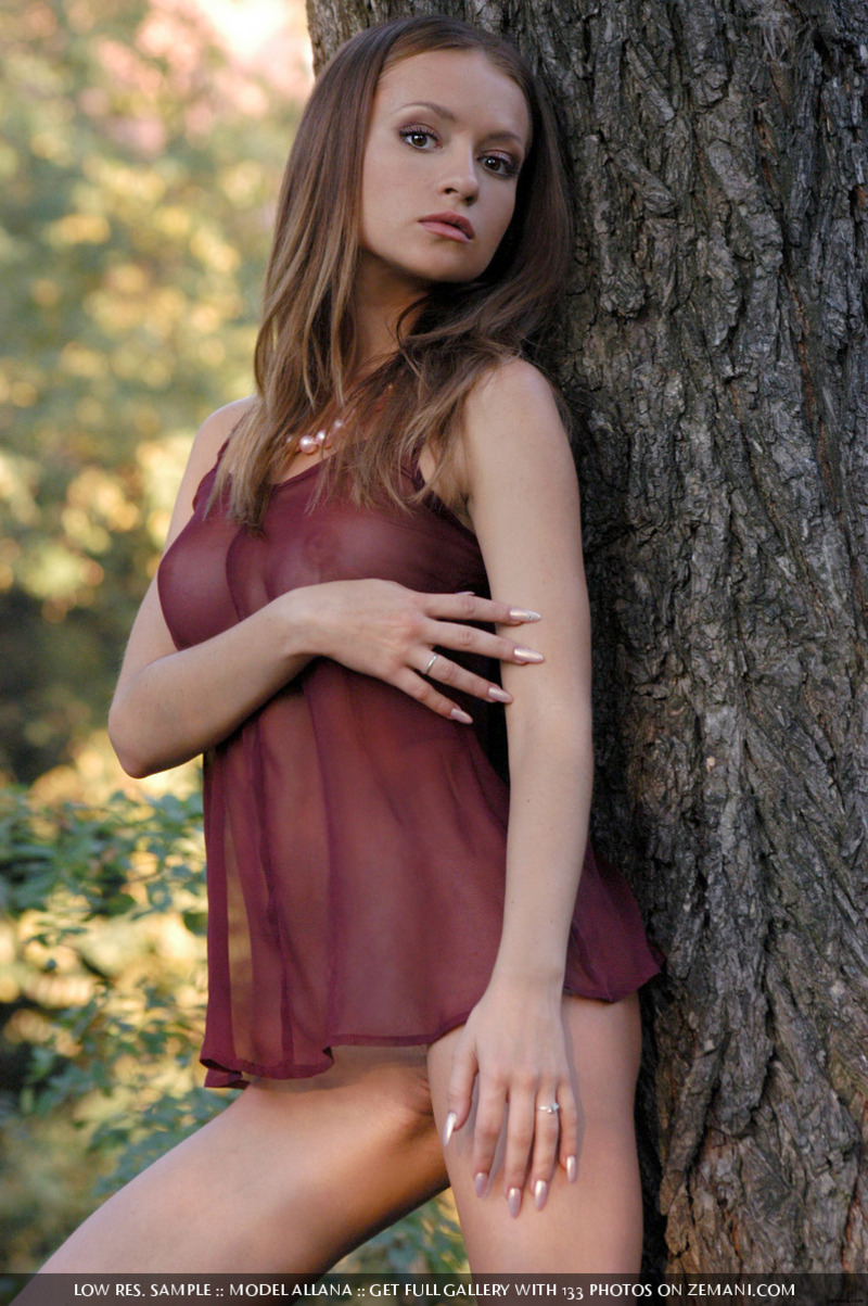 Outdoor teen erotica with a sexy naked brunette-04